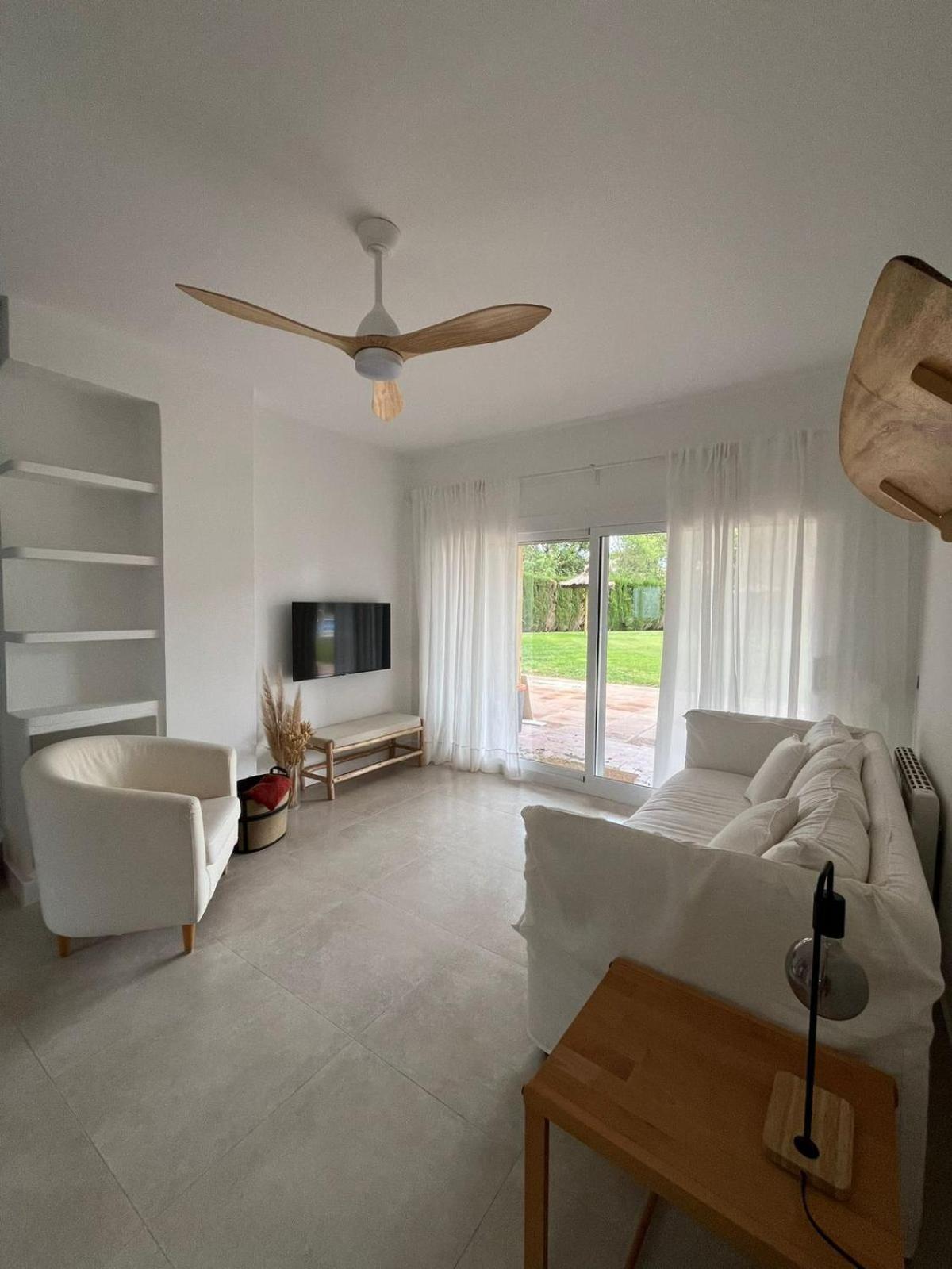 Calella De Palafrugell - Piso Reformado Con Piscina, Wifi Y Parking Gratuito Apartment Exterior photo